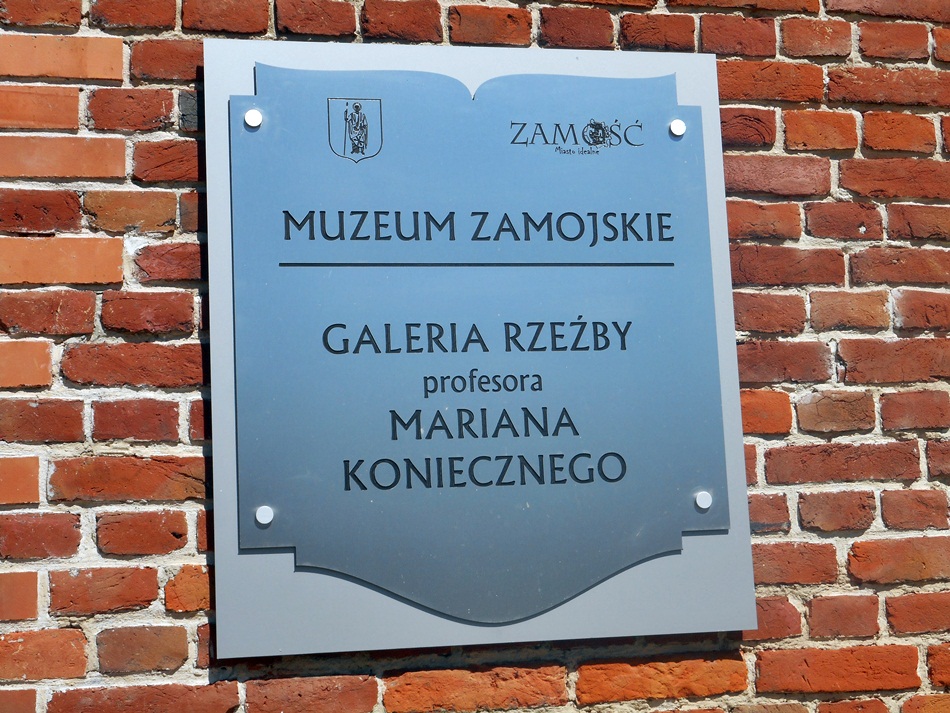 Galeria Rzeźby prof. Mariana Koniecznego w Zamościu