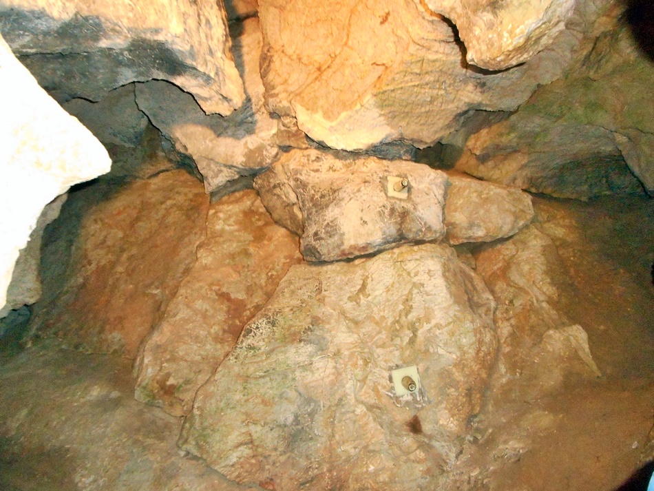 Jaskinie na Kadzielni w Kielcach