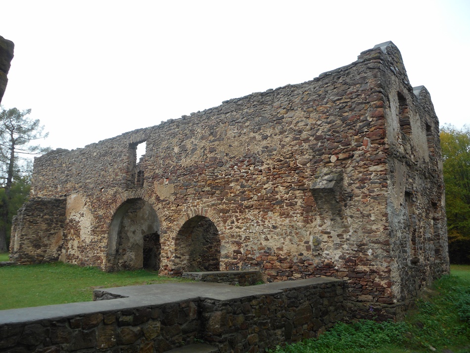 Ruiny Huty Józef w Samsonowie