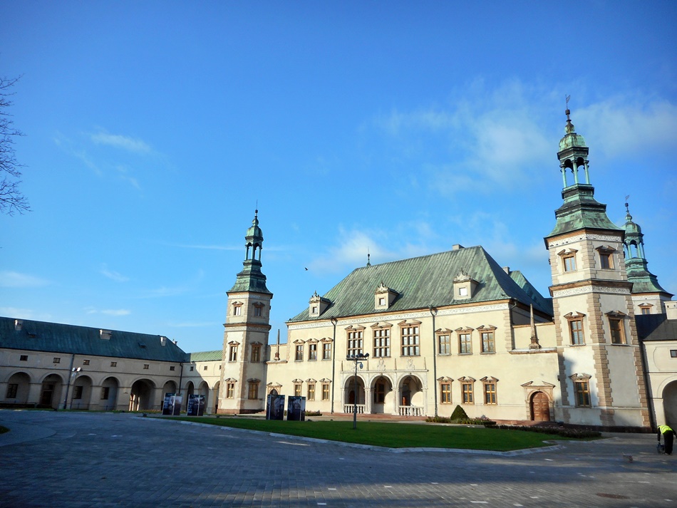 18 miejsc, które warto zobaczyć w Kielcach
