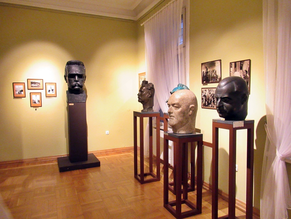 Muzeum Rzeźby Alfonsa Karnego w Białymstoku