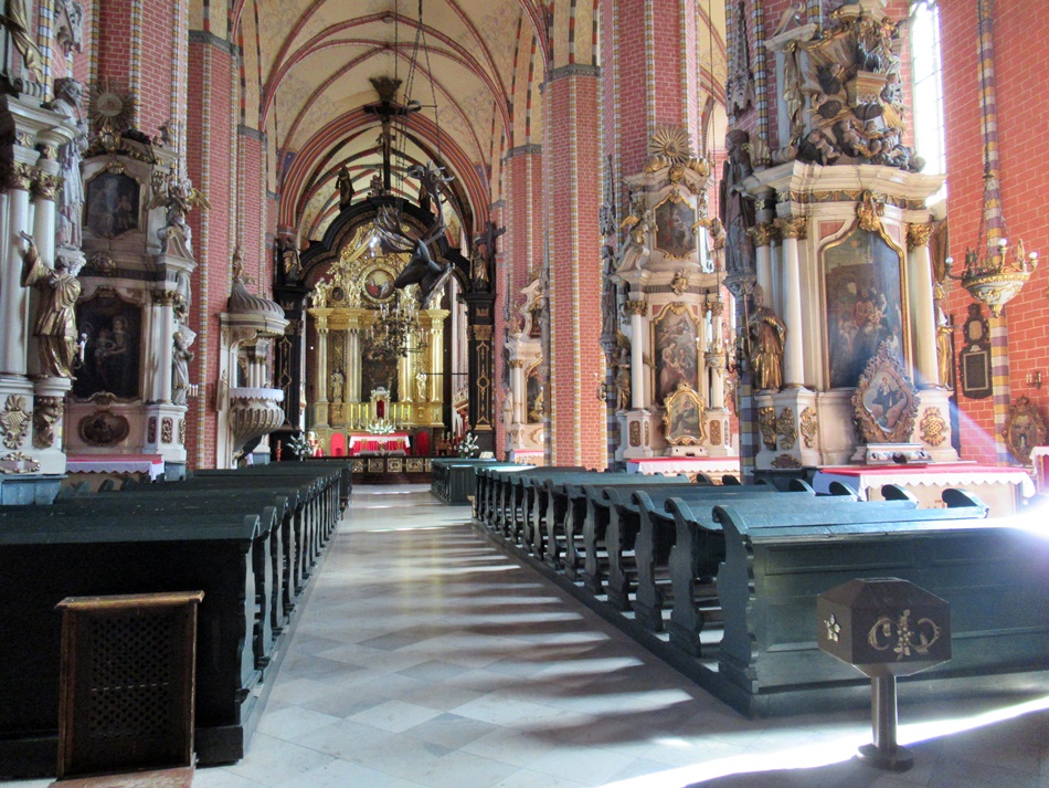 Kościół rzymskokatolicki p.w. Najświętszej Maryi Panny w Chełmnie
