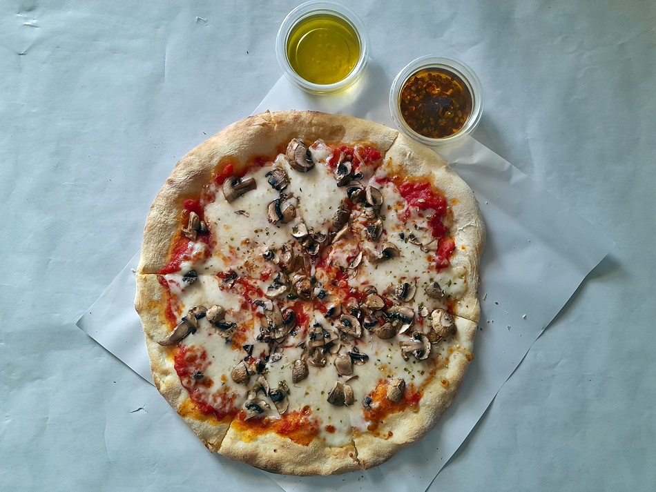 Momo Pasta i Pizza w Trzemesznie