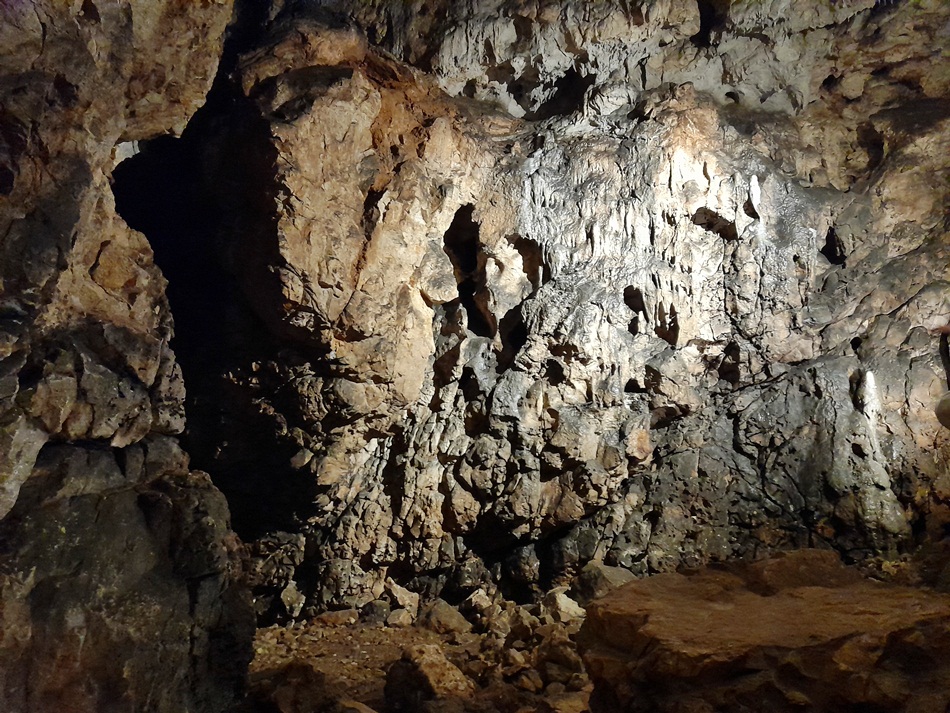 Jaskinia Wierzchowska