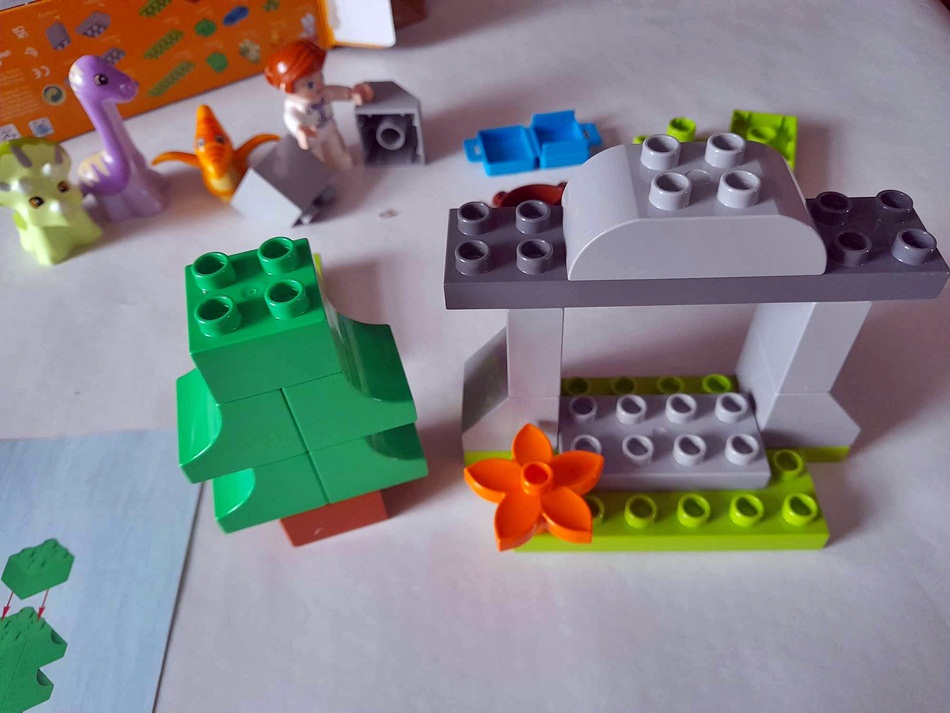 Lego Duplo Dinozaurowa szkółka