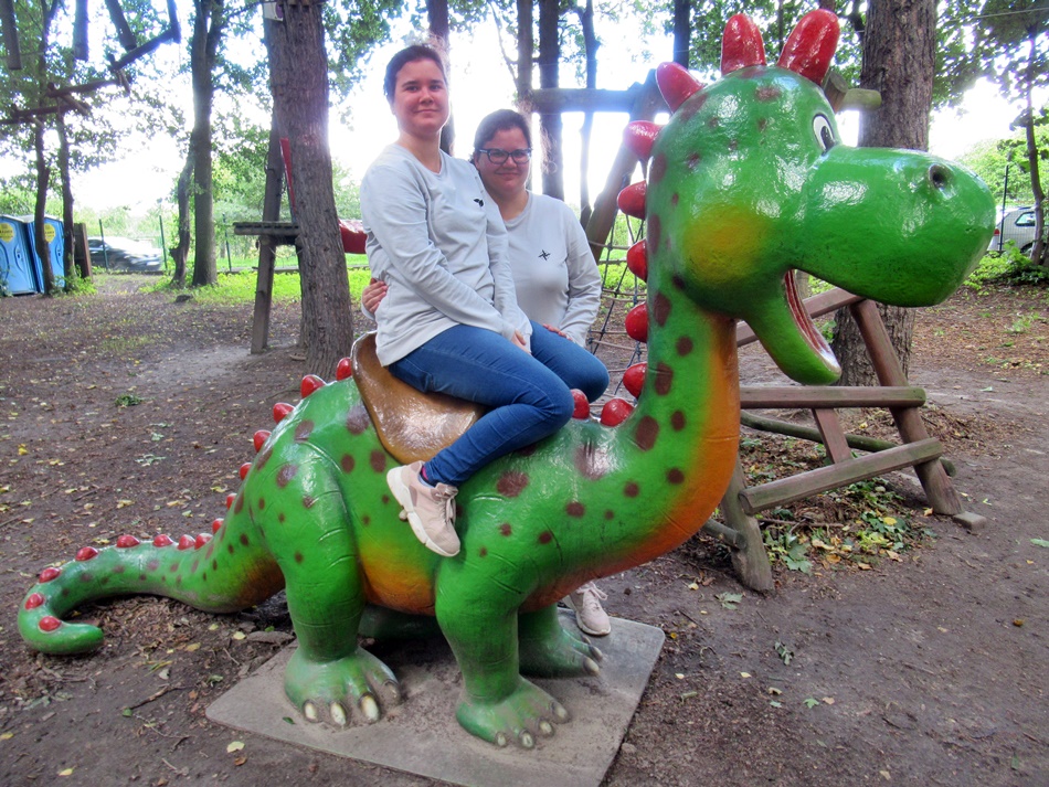 Dinopark Park Dinozaurów i Smoków w Malborku